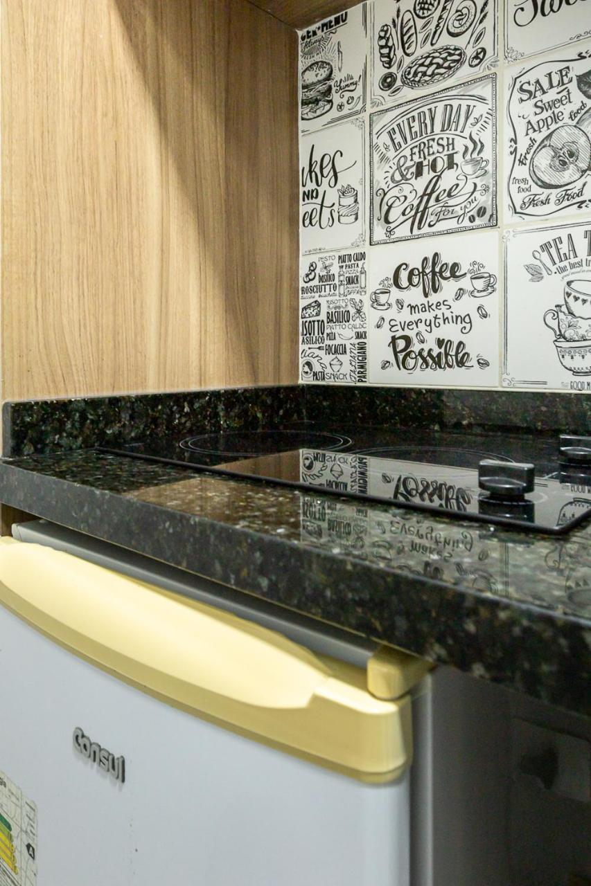 09- Studio Lindamente Decorado! Ideal Para Casal!!! Curitiba Luaran gambar